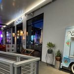 The left dishwasher at the bar was in active use, but measured 0 ppm chlorine