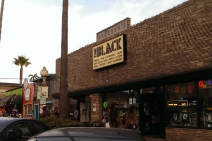 The Black Smoke Shop storefront image