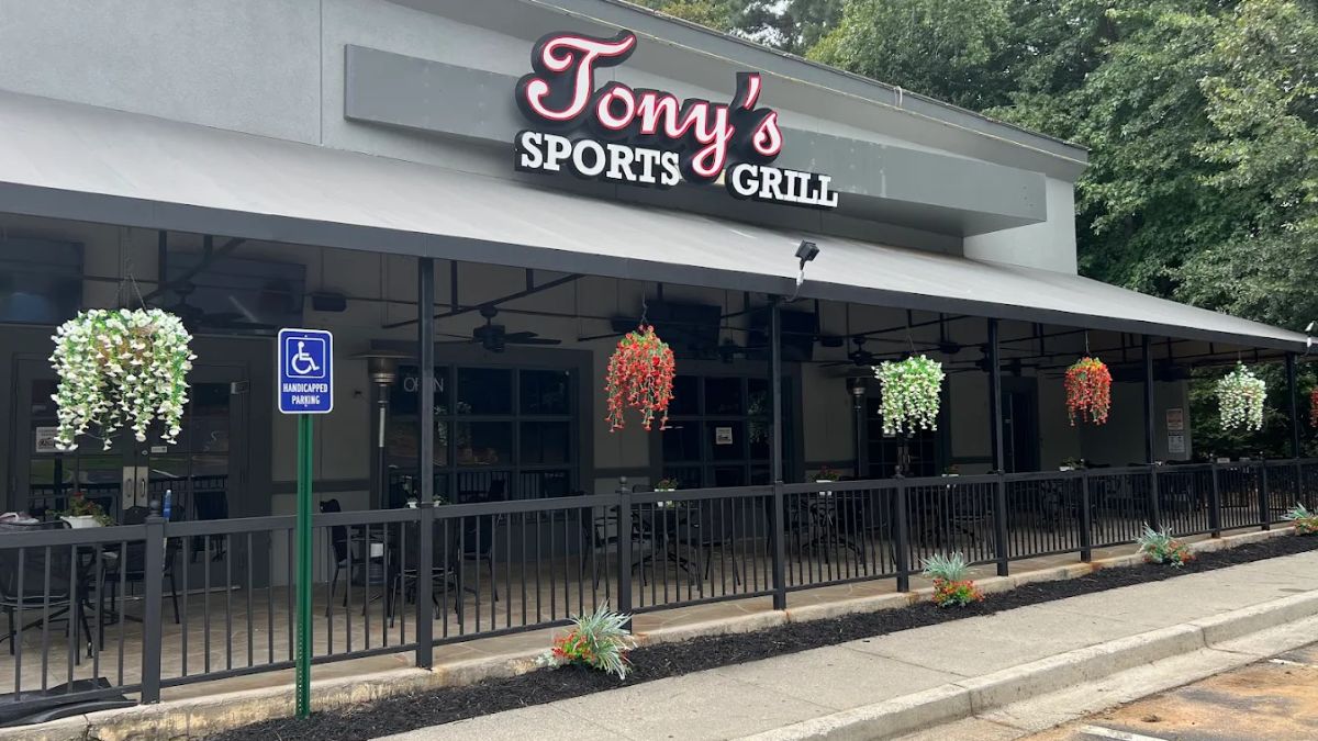 The restaurant ended up receiving a low score of 60 U