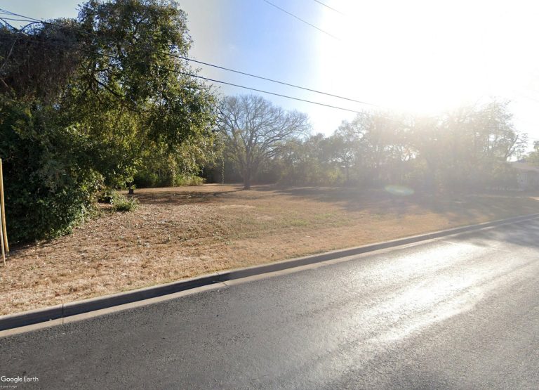 Zavodny Food Court Planned for Bastrop