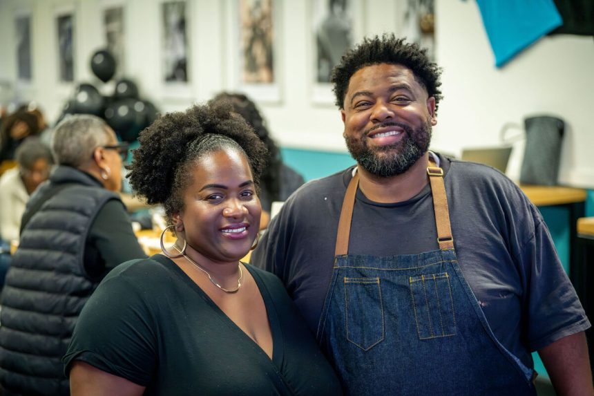 Café Mélange Reopens Under New Ownership
