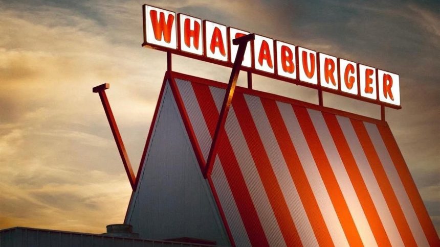 Whataburger opens its newest location in Franklin.
