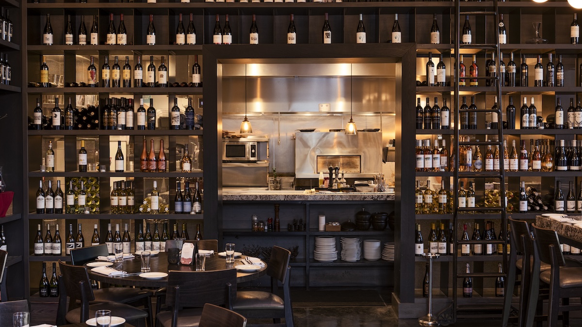 CRÚ Wine Bar & Bistro Inks Lease At Linea in South End