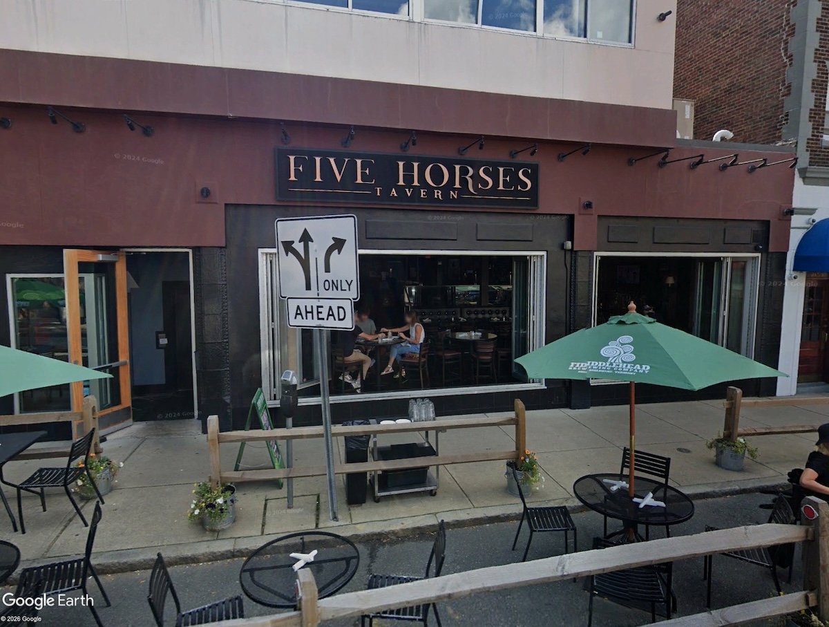 Five Horses Tavern Galloping Into Savin Hill With New Dorchester Outpost