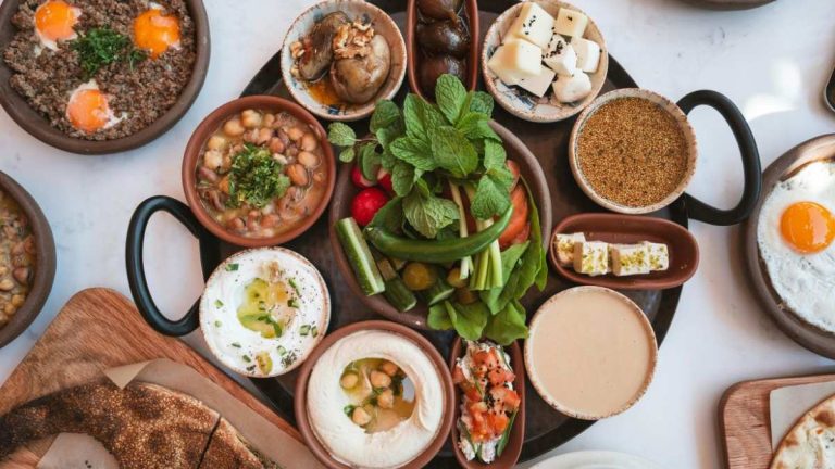 North Hollywood Restaurant Company Turns to Chapter 11 to Restructure Finances