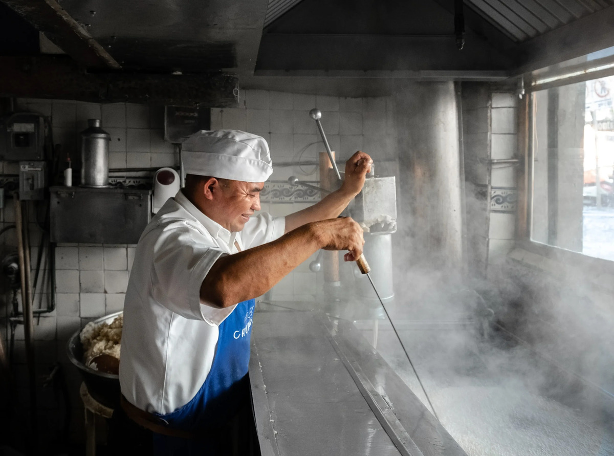 El Moro Churrería Coming to La Habra