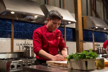 Celebrity Chef Hung Huynh to Open Pomelo in Mills 50
