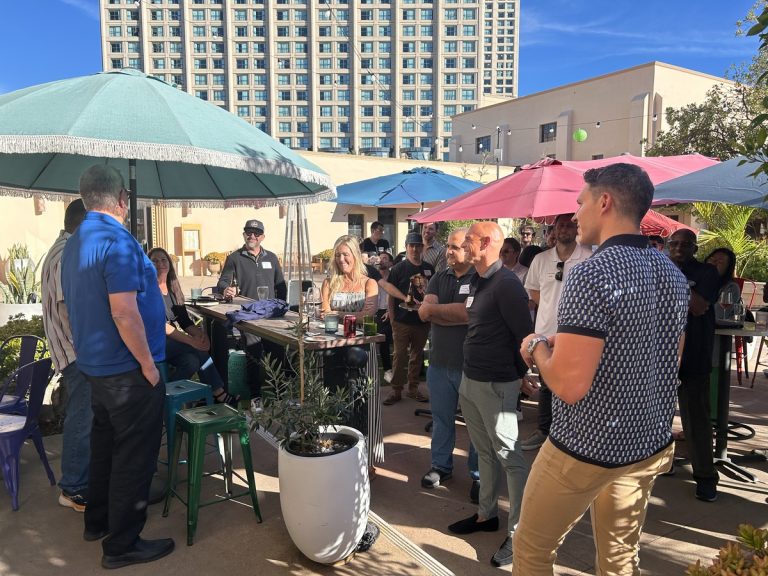 San Diego Restaurateurs Gather at Dorothy’s Wine Bar for Accelerate Event