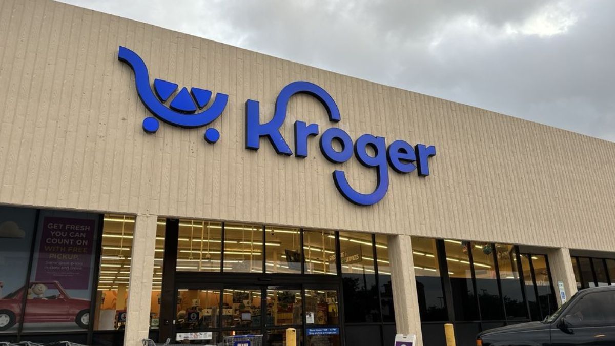 Kroger storefront