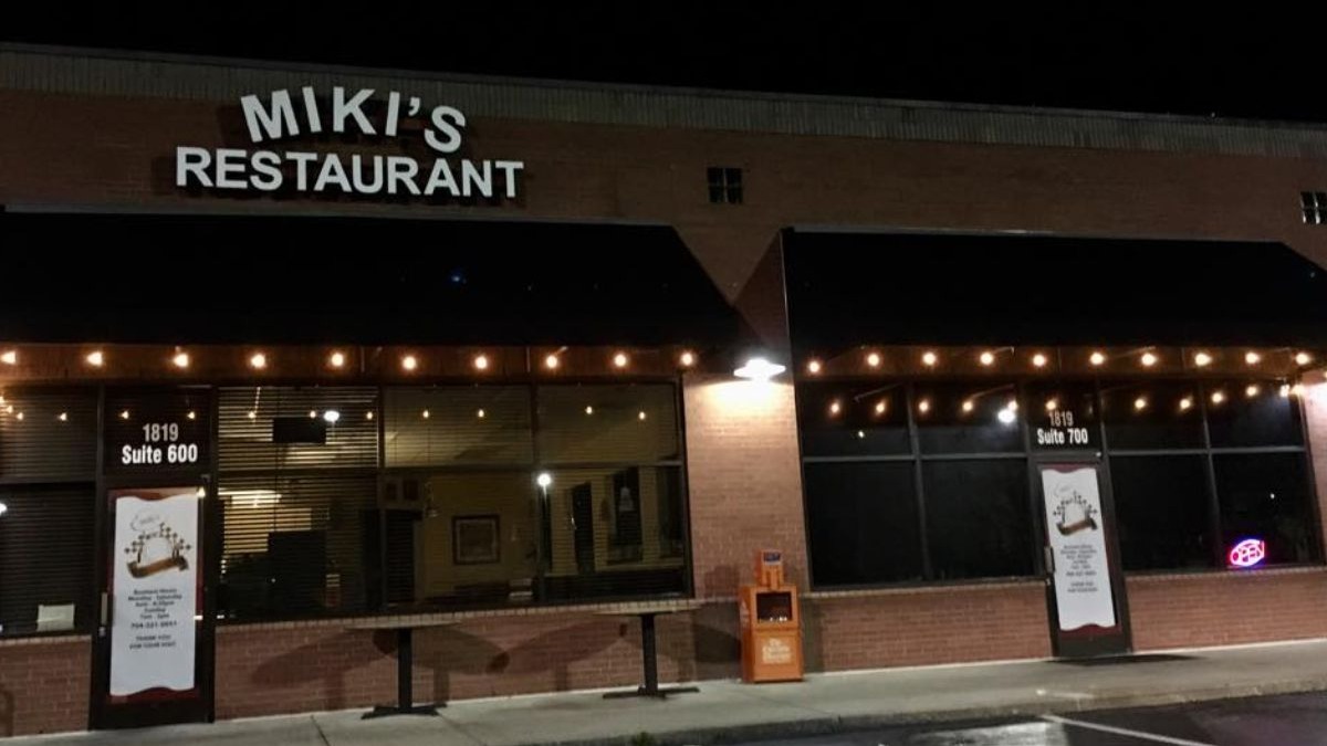 A Charlotte-area restaurant serving American and Southern cuisine is closing after the owners cited unforeseen circumstances.