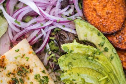 Peruvian Brothers Opening Third DMV Storefront