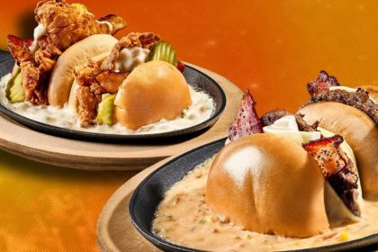 Skillet Queso Dunks from Miller's Ale House