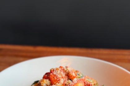 Yard House Pouring Into Denton