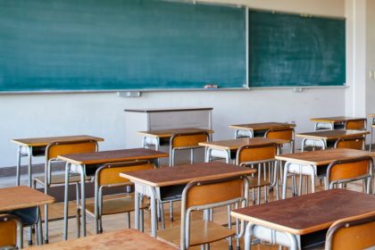 Empty classroom image