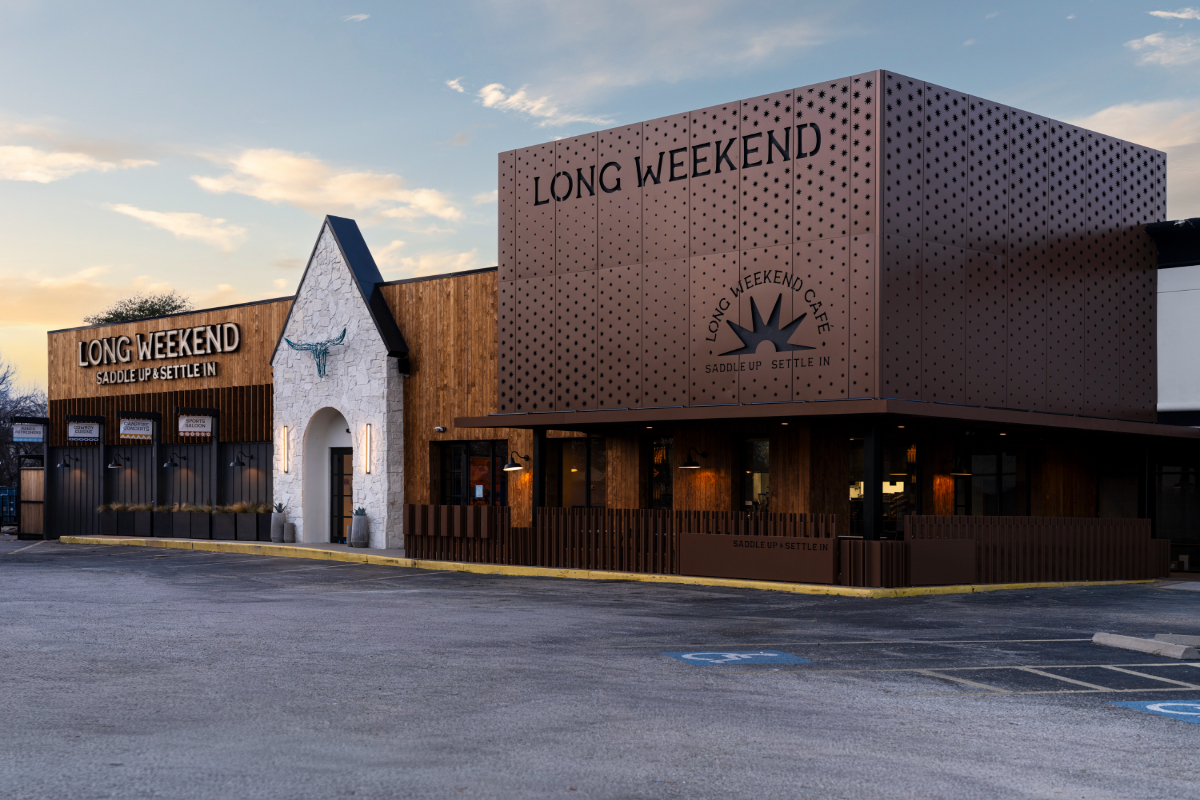 LONG WEEKEND OPENS IN THE HEIGHTS BRINGING RANCH-INSPIRED DINING AND FAMILY-FRIENDLY FUN TO THE NEIGHBORHOOD