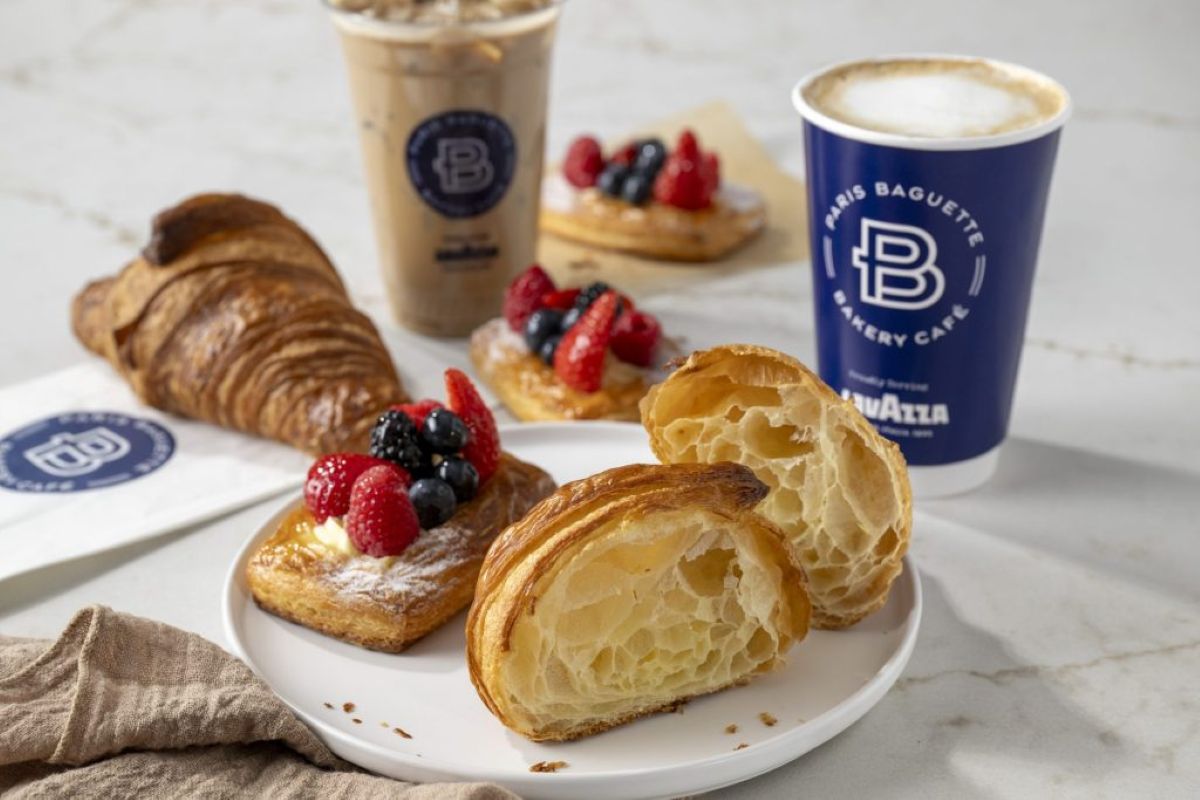 Paris Baguette Opening at Verrado Marketplace