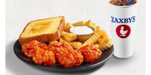 Zaxby's Under Construction in Davenport