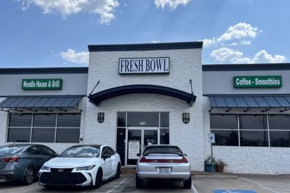 Fresh Bowl restaurant's building front image