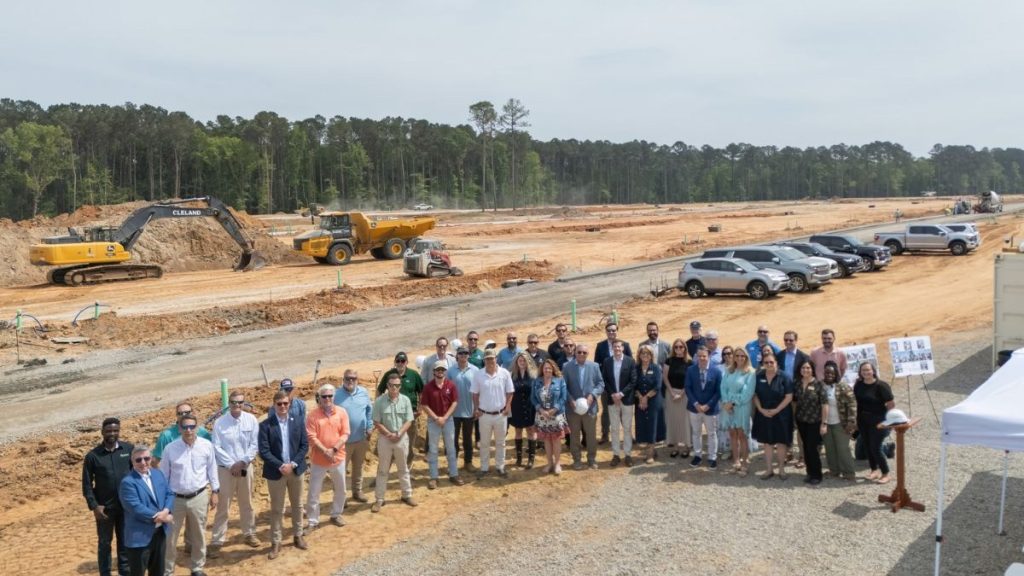 The Bower spans 40 acres along the primary Hilton Head–Bluffton entry corridor
