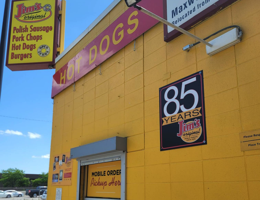 Jim’s Original Relocating to New Pilsen Storefront, Adding Breakfast Menu