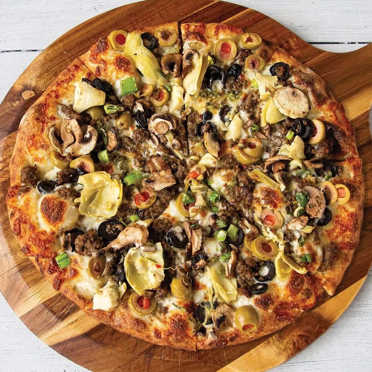 Farrelli’s Pizza Expanding to Enumclaw This Summer