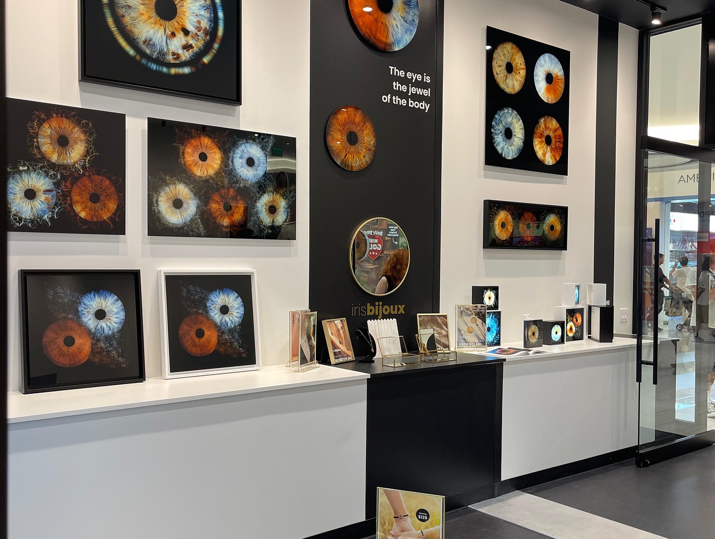 Iris Galerie to Brighten Up The Shoppes At Mandalay Place With an Opening