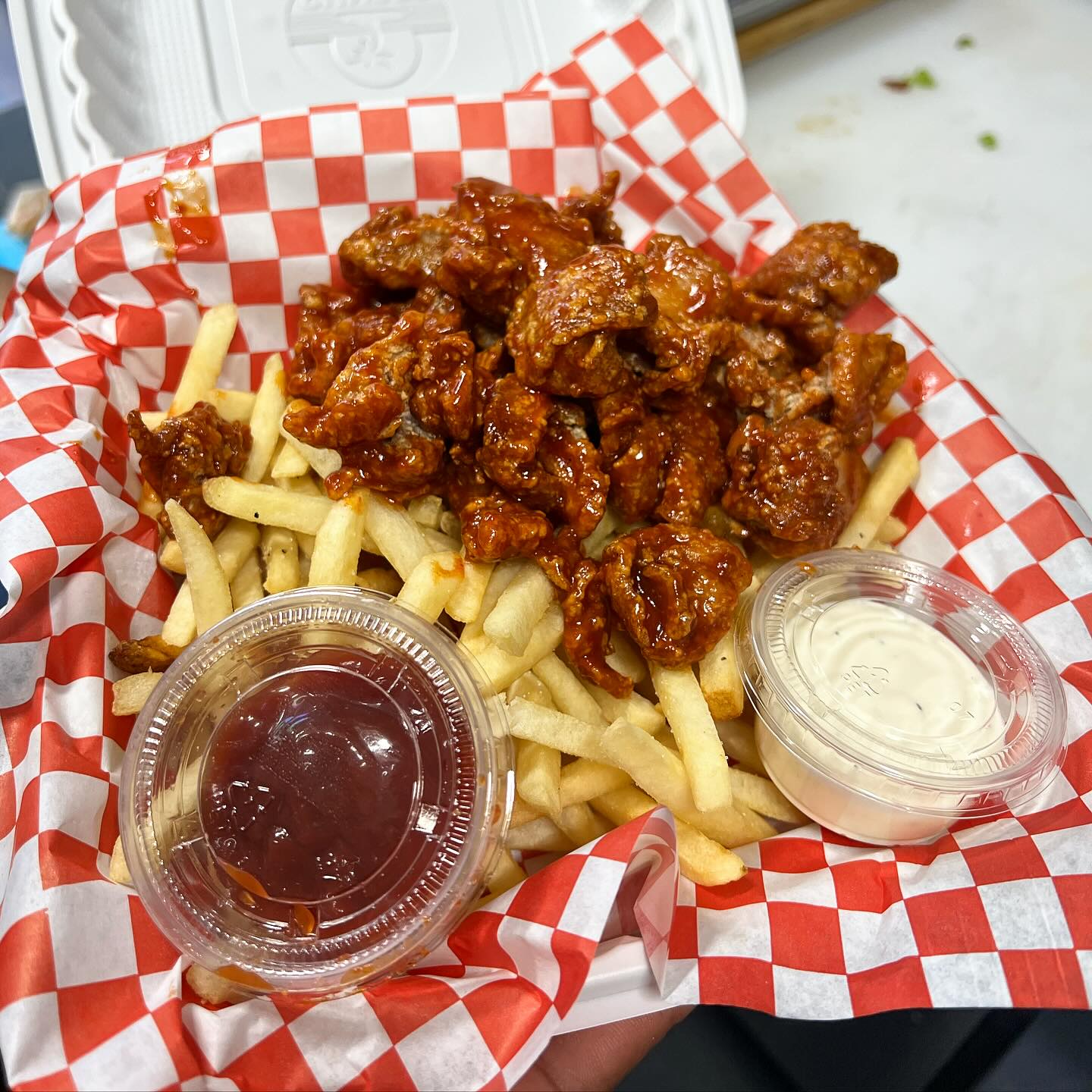 Mikaelas Taste of Asia to Come to Container Park