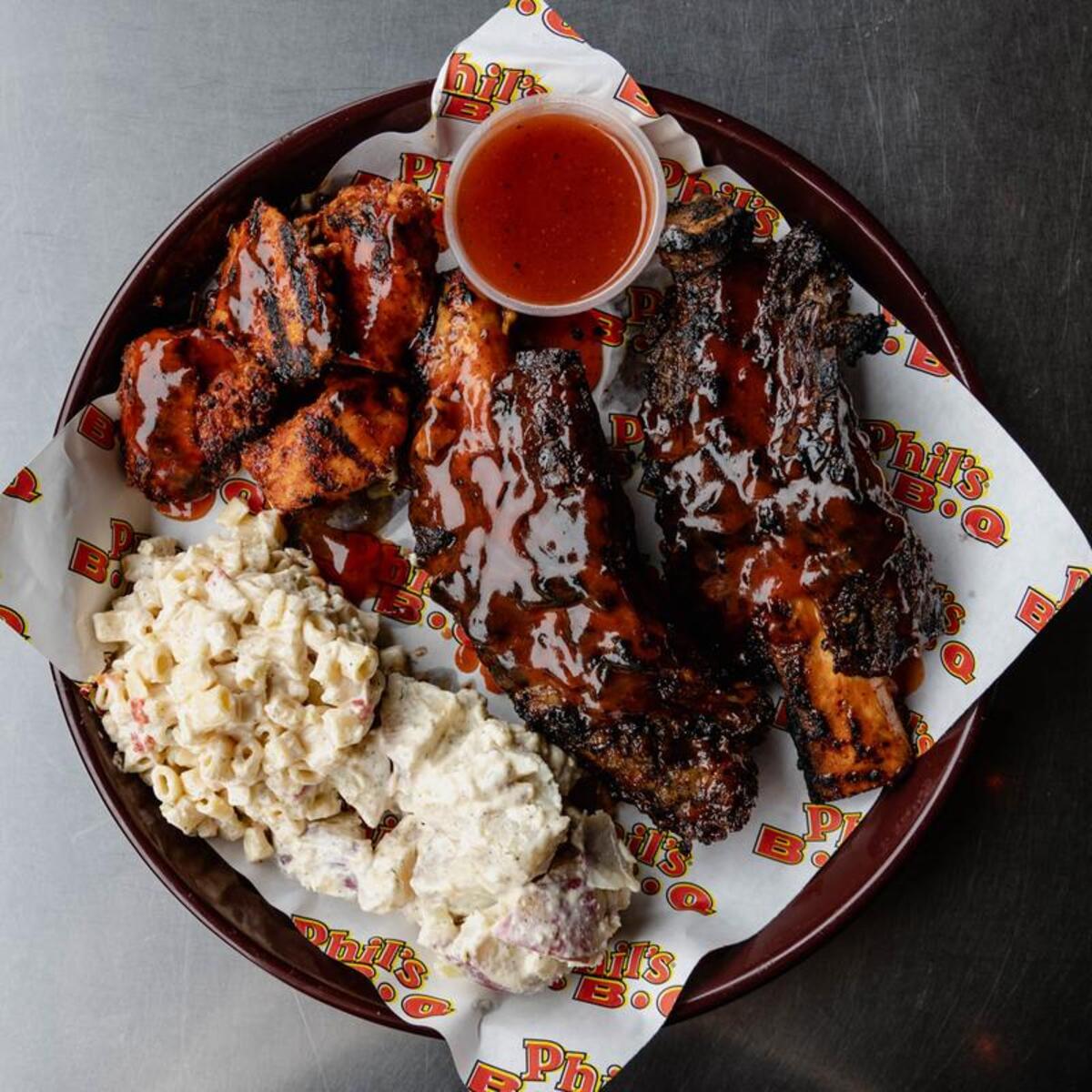 Phil’s BBQ Planning First Arizona Location in Chandler