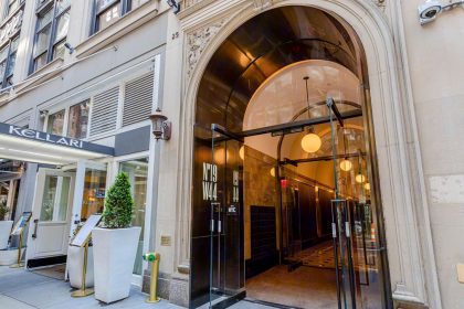 Olmstead-Vertex partnership acquired 19 West 44th Street building.