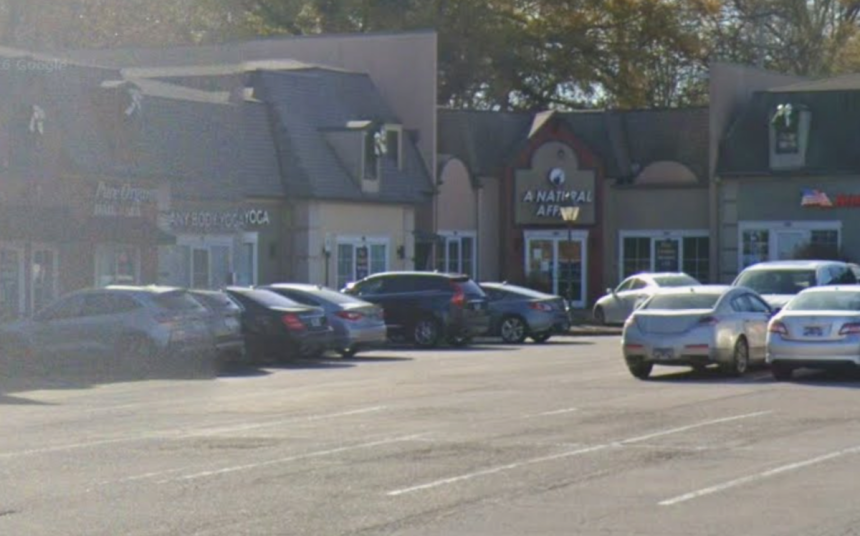 Cork & Barrel Wine and Spirits to Raise a Glass in Memphis