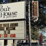 Pour House signboard image