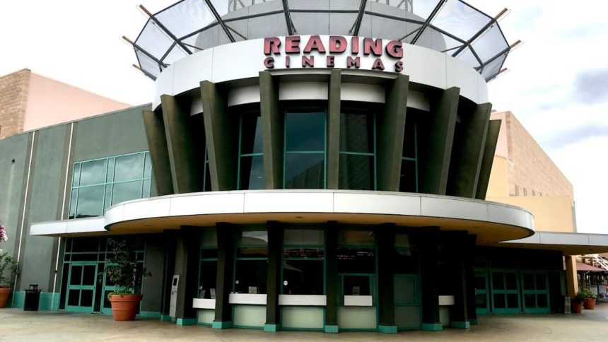 Outside view and entrance of Reading Cinemas in Grossmont Center (Zed Star | Google Reviews)