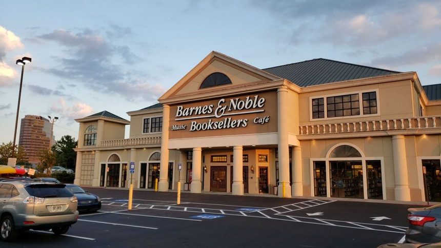 Barnes & Noble to closer Cumberland location.