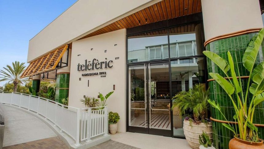 Telefèric Barcelona opens in La Jolla.