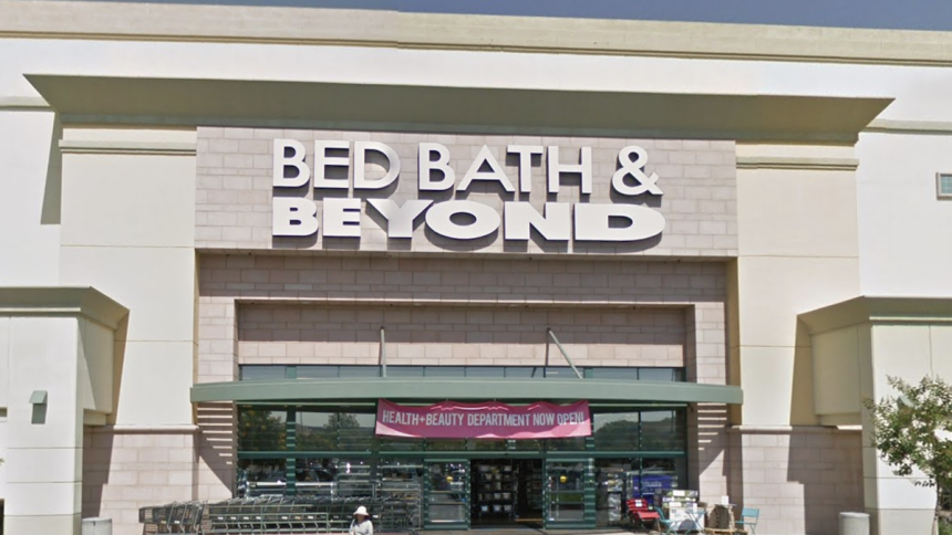 EōS Fitness Planning New Canoga Park Location Next Year