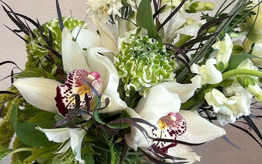 Grey’s Florals To Open In Mission Rock