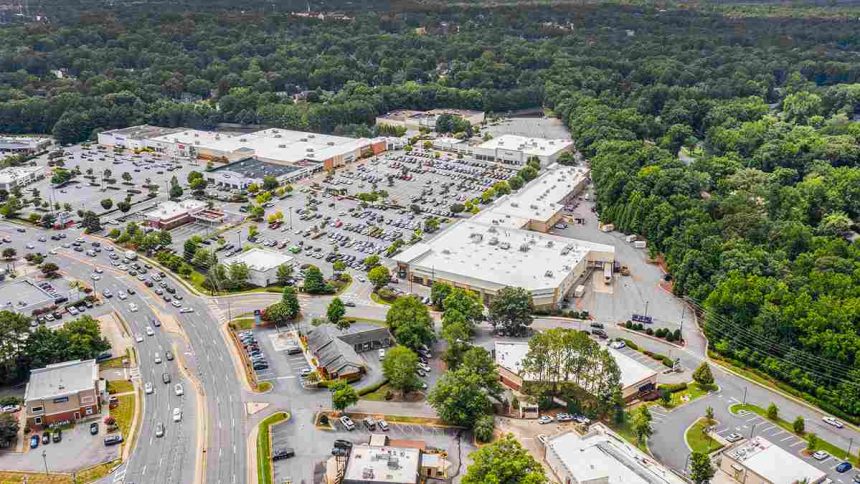 Merchants Walk in Marietta has been acquired by Sterling Organization.