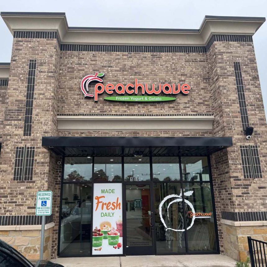 Peachwave planning new frozen yogurt shop at Cottonwood Point