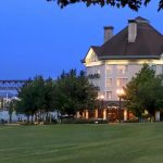 Amaterra Hospitality Group Buys RiverPlace Hotel on Portland's Waterfront