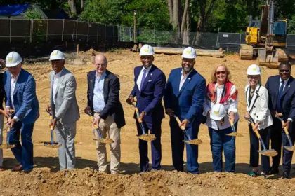 Westside Future Fund breaks grounds for new project in Vine City.