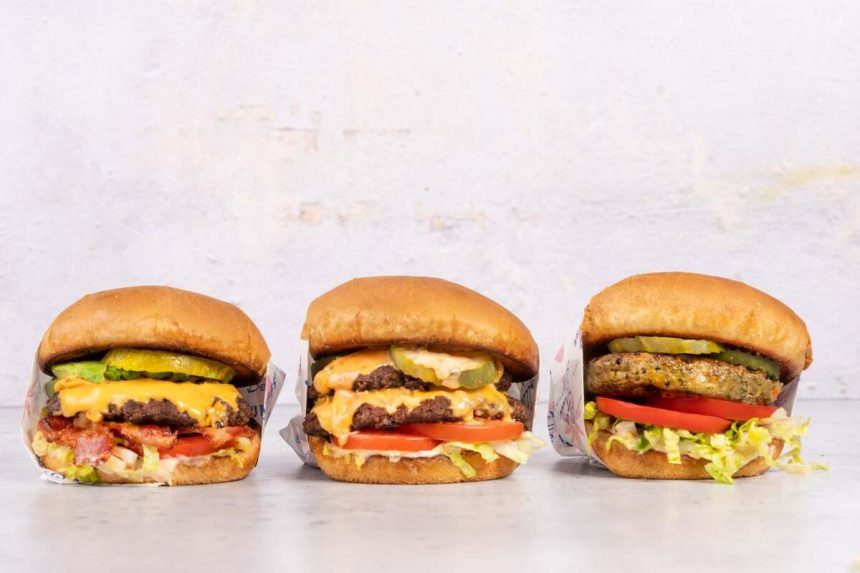 Jeff’s Beach Burgers Coming to UCSD's Triton Center