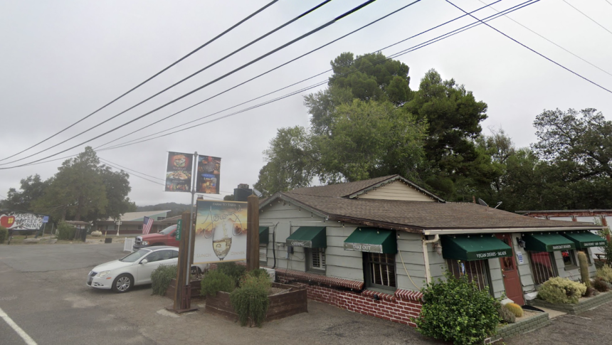   Dub’s Chicken Shack Replacing Spencer Valley Staple