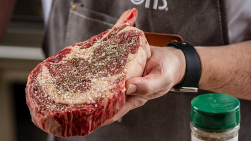 Gibsons Bar & Steakhouse Plans First Tennessee Location in Downtown Nashville