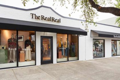 The RealReal to open in Glendale.