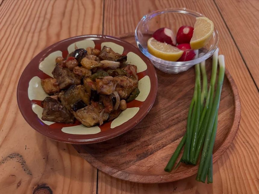 Koshari Searches for New Seattle Home