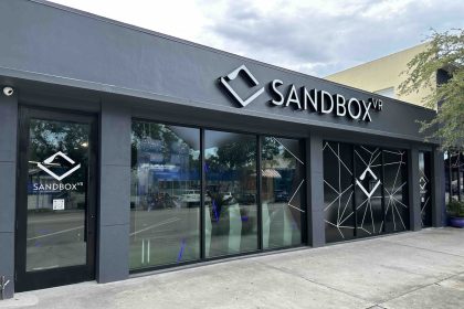 Roseville Galleria's Newest Signature Is Virtual Reality