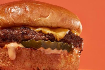 Smalls Sliders Signs Deal for Four New North Austin Locations